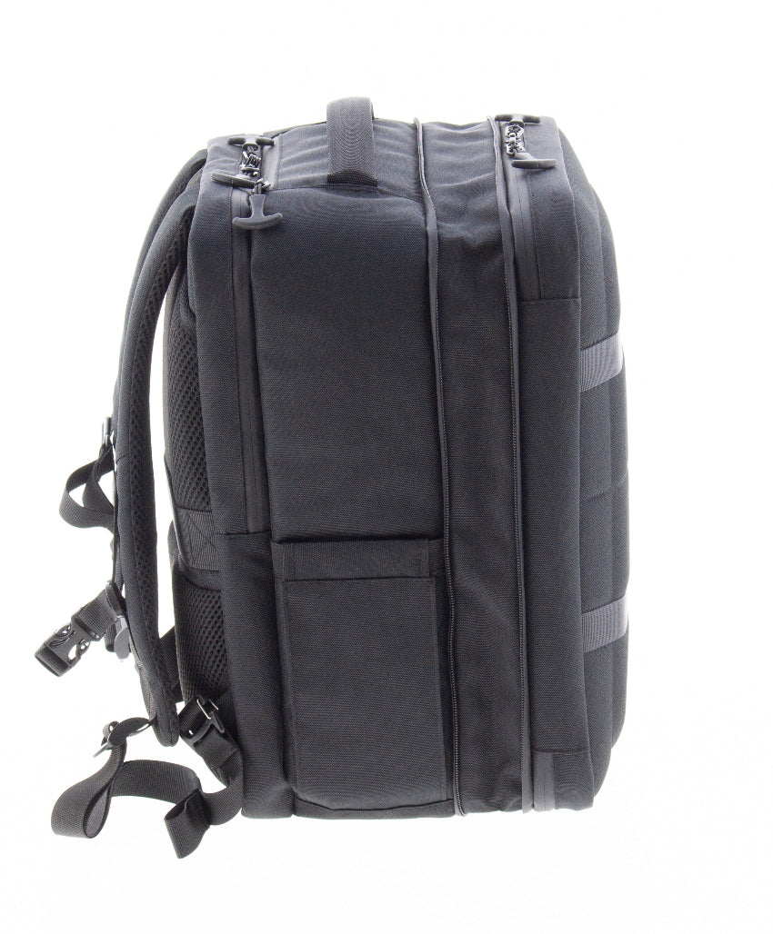 Mochila Extensible de viaje cabina Ryanair - Vueling - Vogart Defender (40 x 30 x 20/25 cm)