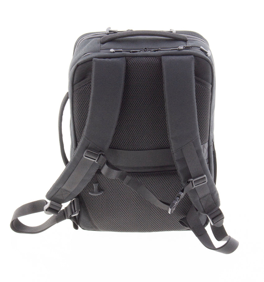 Mochila Extensible de viaje cabina Ryanair - Vueling - Vogart Defender (40 x 30 x 20/25 cm)