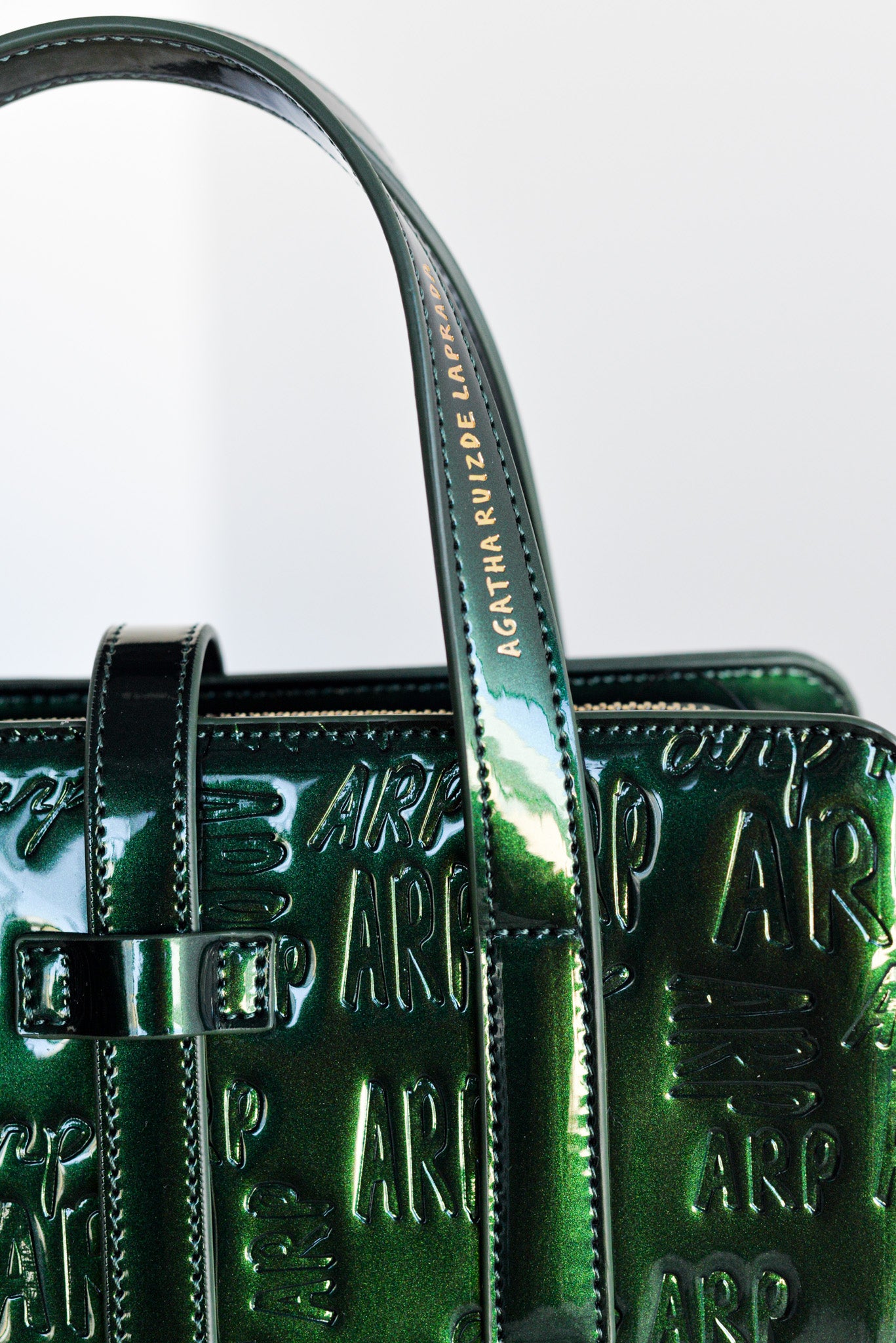 Bolso Tote charol logo AGATHA RUIZ DE LA PRADA Verde