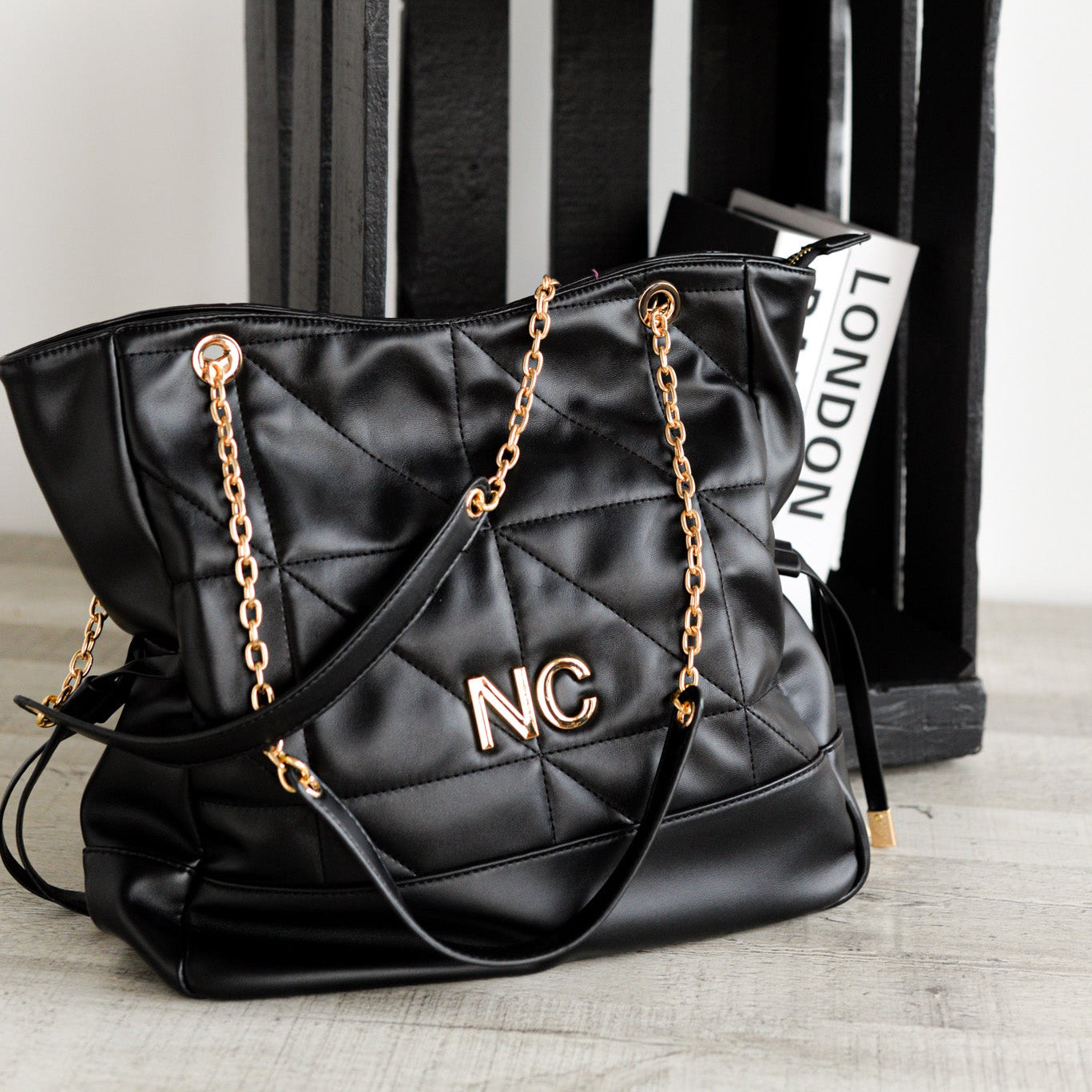 Bolso piel vegana NC bordado Noco Negro