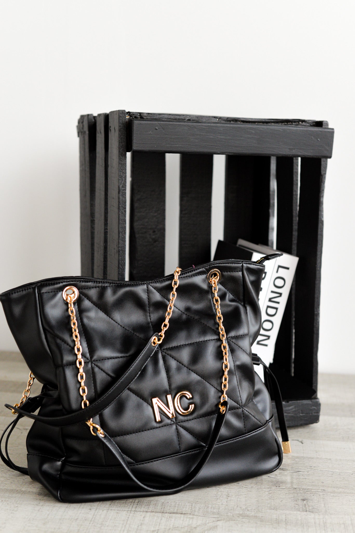 Bolso piel vegana NC bordado Noco Negro