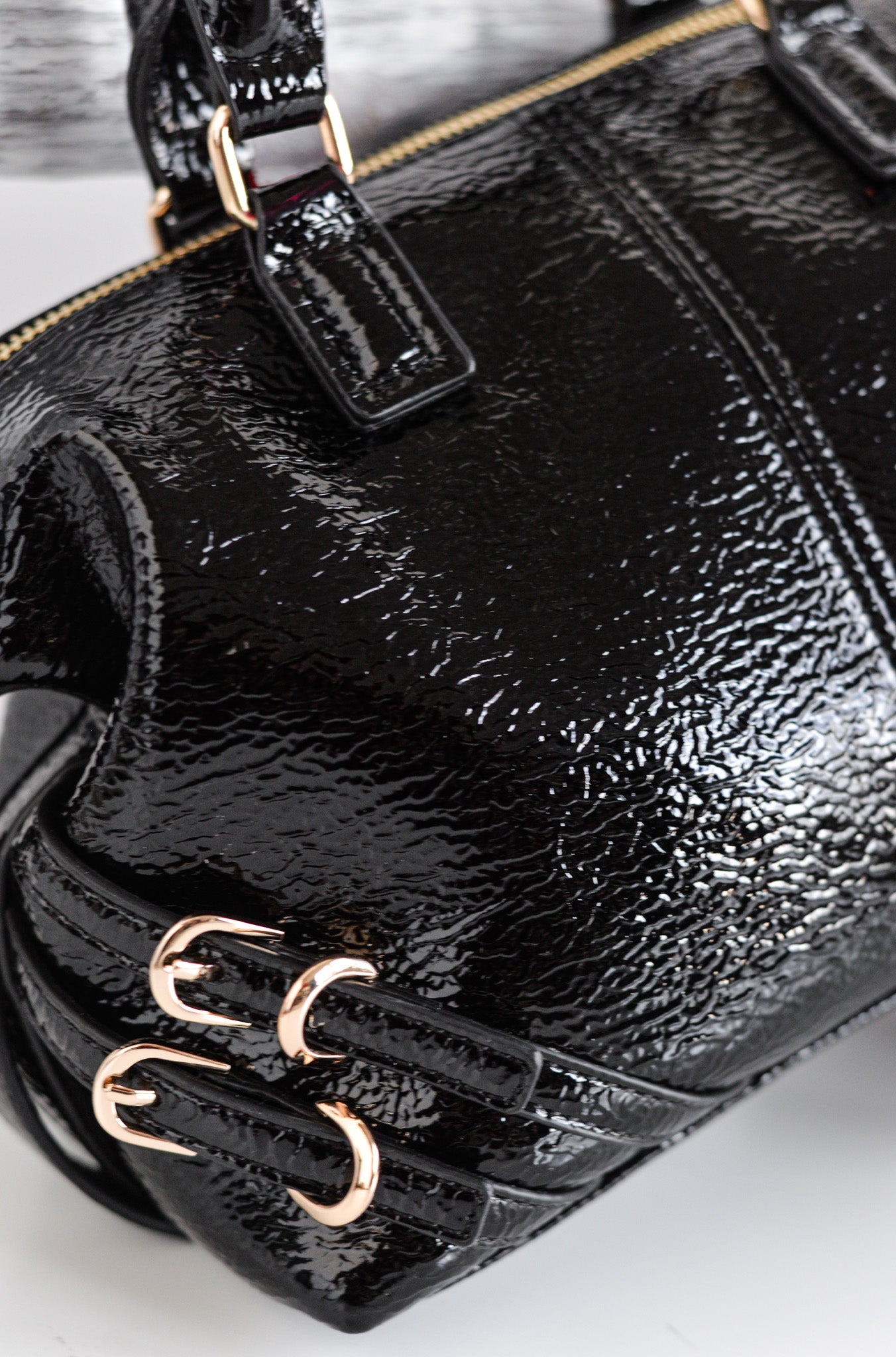 Bolso bowling charol hebillas Noco Negro