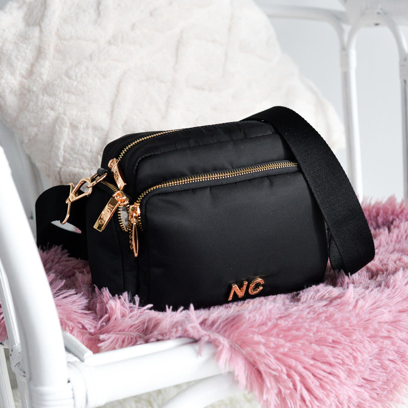 Bandolera nylon bolsillos Noco Negro