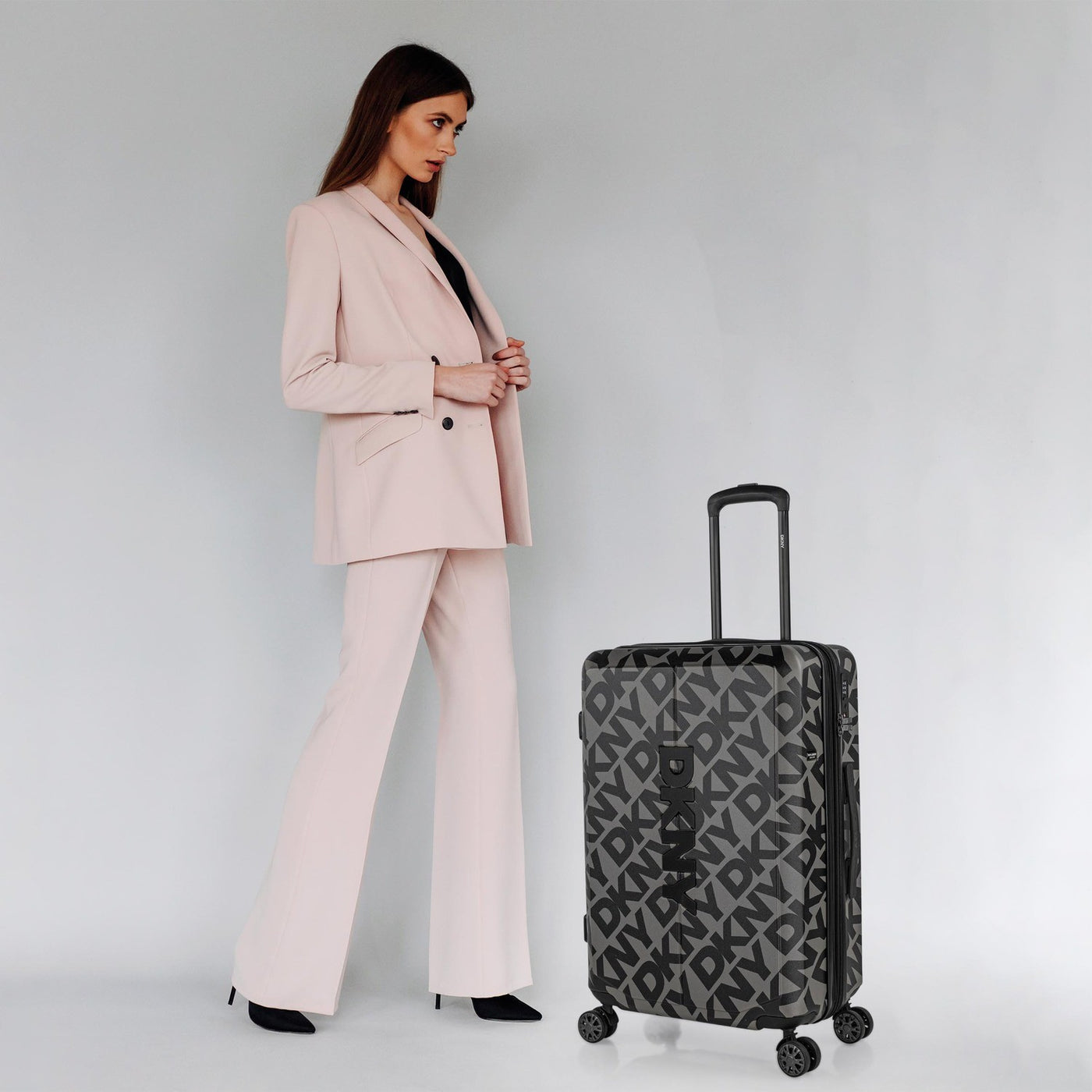 Maleta 67Cm Step & Repeat Dkny - 3100 Step & Repeat