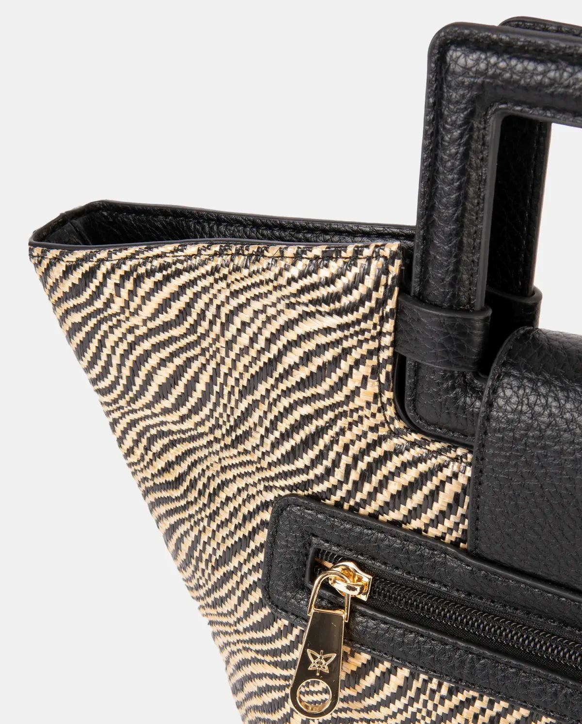 Bolso de Mano Pepe Moll Violet Capri Black